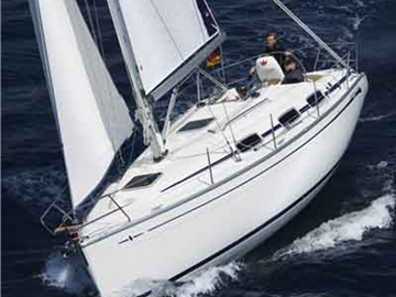 Bavaria 30 Sailing