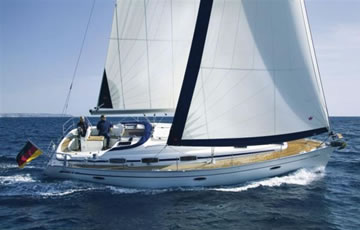 Bavaria 39 sailing