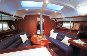 Oceanis 343 interior