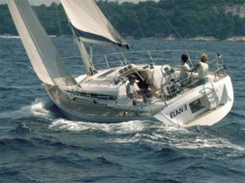 Elan 333 Sailing
