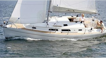 Hanse 315 Sailing