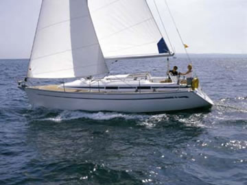 Bavaria 31 Sailing