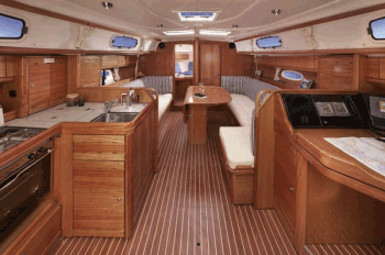 Bavaria 37 Interior