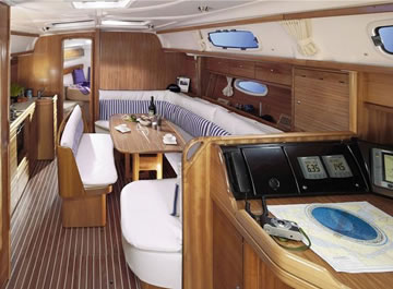 Bavaria 39 Interior